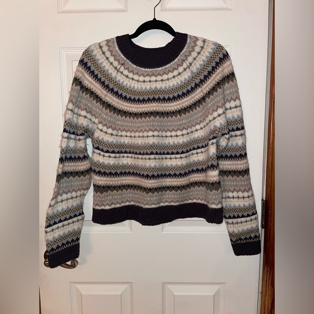 American Eagle Outfitters Patterned Knit Sweater